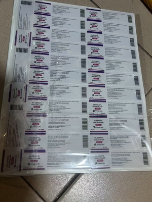 Etiquetas de aceite adhesivo para inyección de vitamina B12 personalizado para botellas de vidrio de 10 ml