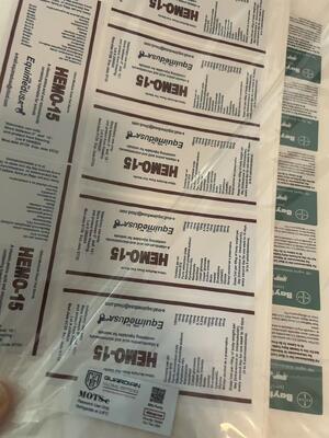 Etiquetas de frascos de vidrio de tamaño personalizado para uso farmacéutico