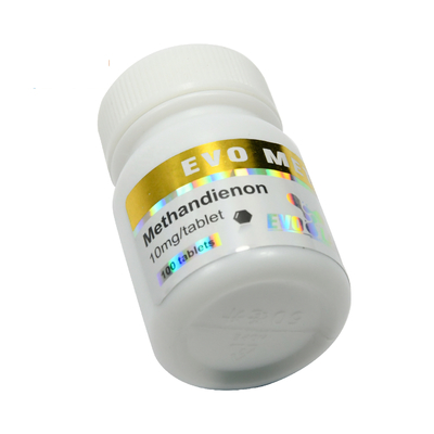 Etiquetas de botellas con láminas de oro estampadas